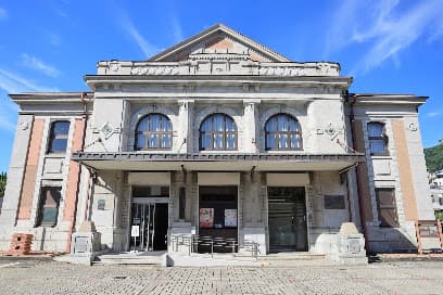 旧:佐世保鎮守府凱旋記念館(佐世保市民文化ﾎｰﾙ)