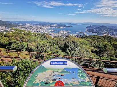 弓張岳展望台
