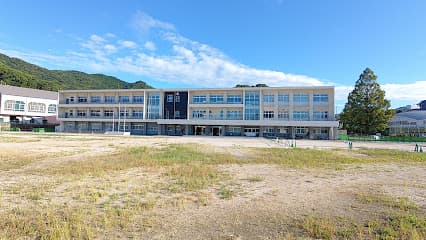 佐世保市立清水中学校