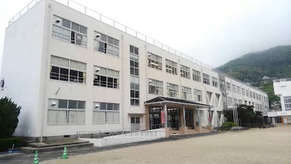 佐世保市立小佐世保小学校
